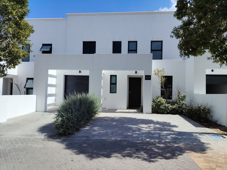 3 Bedroom Property for Sale in Croydon Western Cape